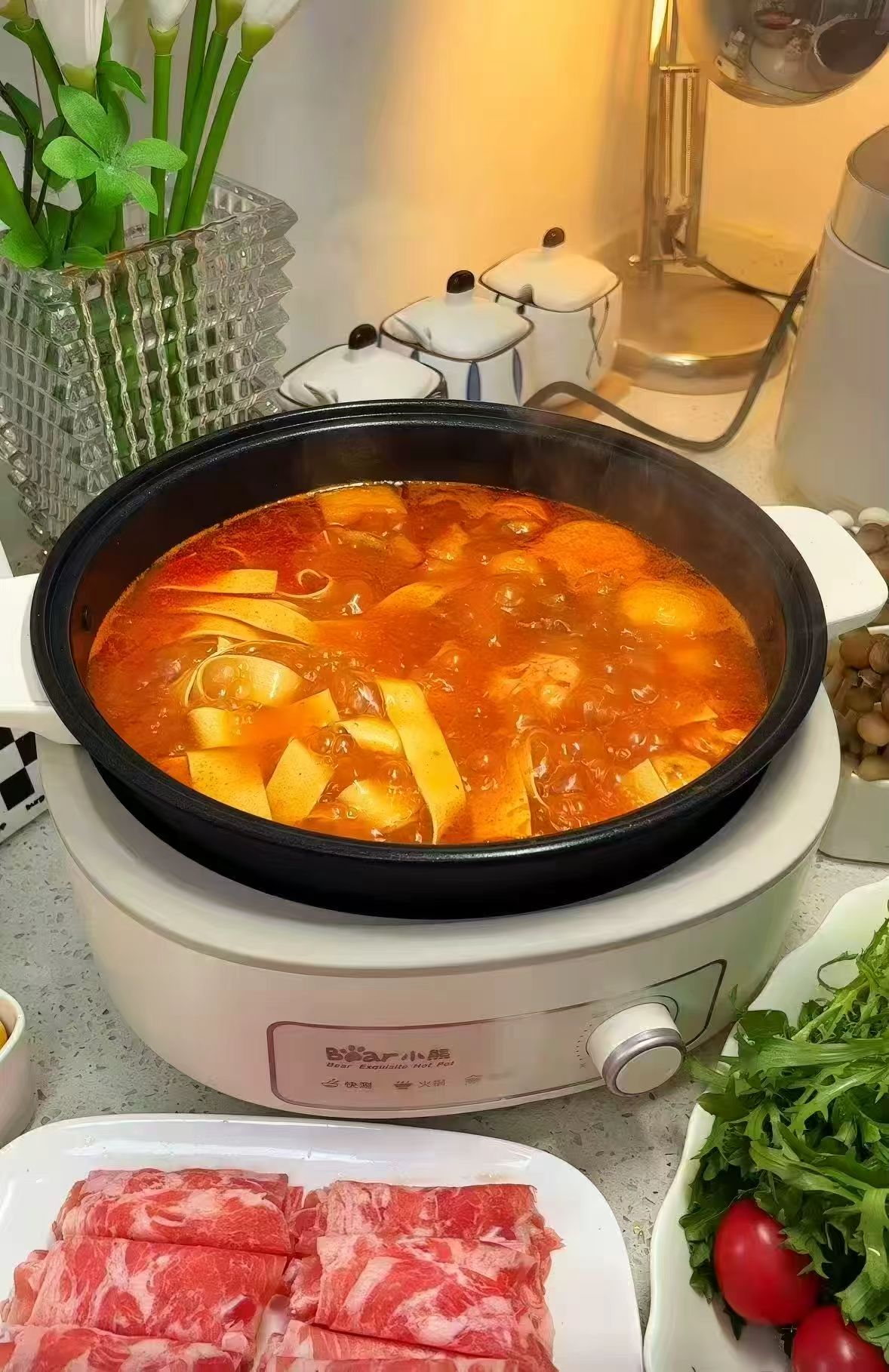 小熊电火锅不粘分体式电热锅4L 71元 - 线报酷