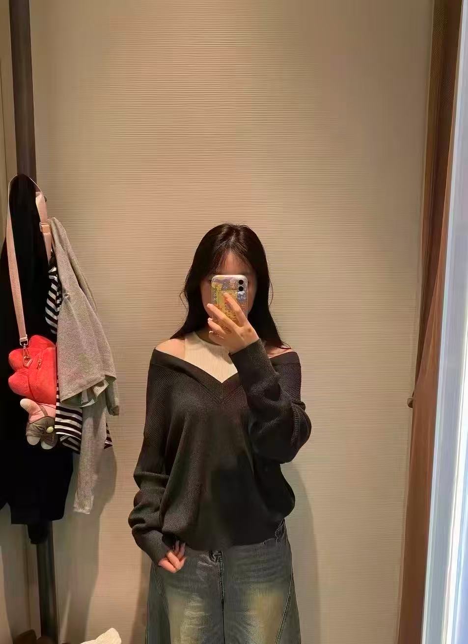 UR官方旗舰店格雷系撞色假两件慵懒风圆领针织衫UWJ950117 287.8元 - 线报酷 UR官方旗舰店格雷系撞色假两件慵懒风圆领针织衫UWJ950117 287.8元 - 线报酷