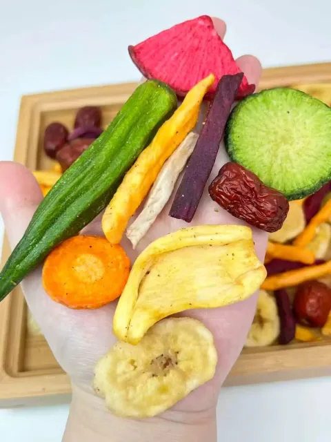 三只松鼠量贩罐装12种果蔬脆250g休闲小零食果干健康零食即食CL 图片 2