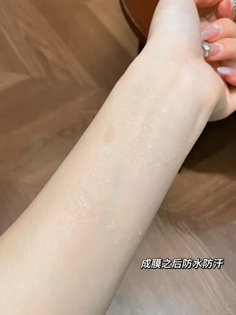 高姿清爽防晒喷雾SPF50+全身通用男女户外高倍防晒官方旗舰店正品 图片 3