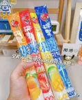 蜡笔小新45ml果味碎果冰碎碎冰棒冰乳酸夏季冰品冰棍儿童休闲零食 图片 2