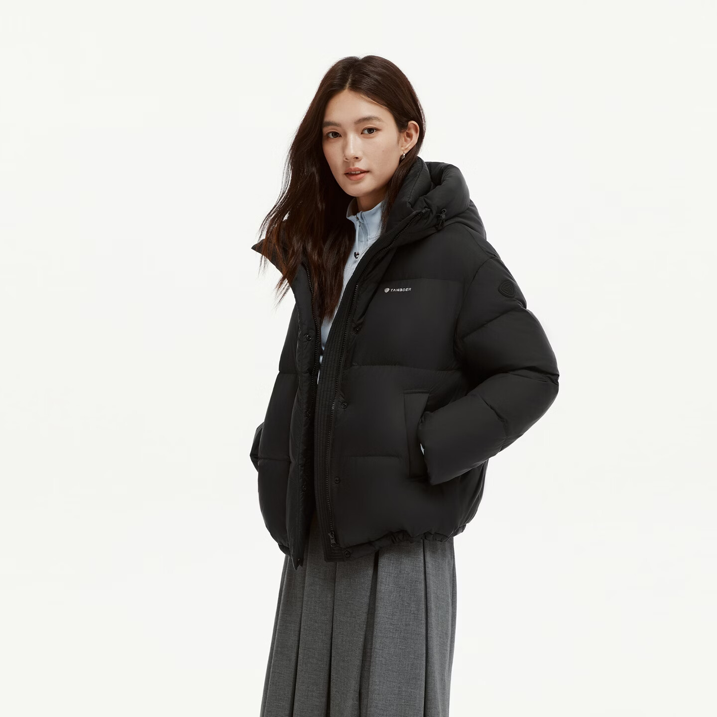 坦博尔潮流先型泡芙羽绒服百搭TB5530362D黑色 384元 - 86线报