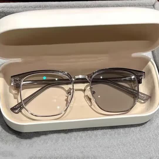 Erilles 156升级变色两用镜片+TR/合金镜架(多款可选) 69元 - 86线报 Erilles 156升级变色两用镜片+TR/合金镜架(多款可选) 69元 - 86线报