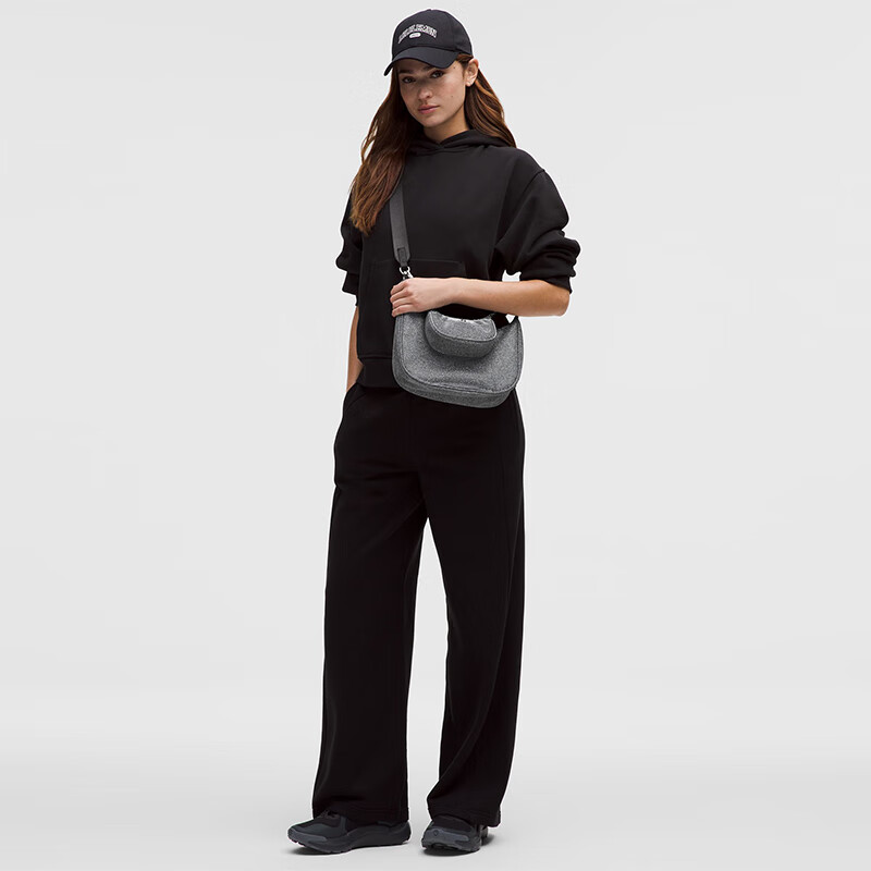lululemon City Essentials Nano 女士单肩包 闪光 深银/石墨灰/银 - 线报酷