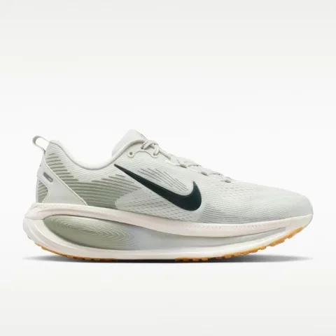 NIKE 26年夏季新款Vomero 18男子回弹 &迈柔缓震 &轻盈舒适跑步鞋 HM6803-020 450.18元 图片 2
