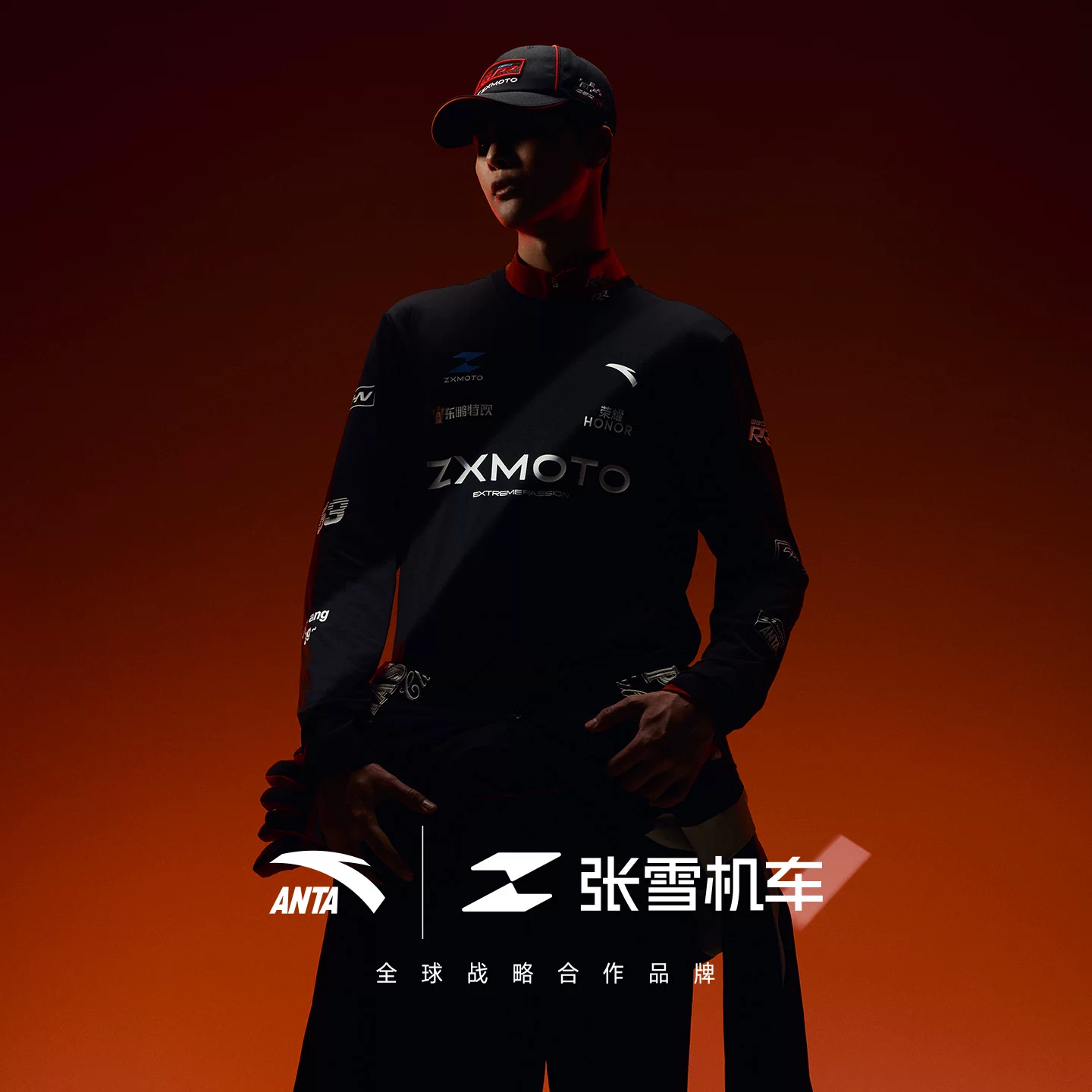 安踏×张雪机车联名赛车风吸湿速干长袖t恤男女休闲运动服上衣 199元 - 清风线报