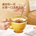 淘金币可用：三光云彩 韩国盖朗玻璃早餐杯琥珀色燕麦牛奶杯带盖勺子大容量 5件套 68.3元（淘金币56.94） 图片 1
