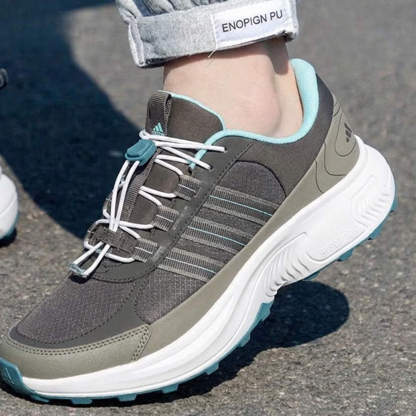 adidas舒适男士跑步鞋 186.15元 - 线报酷