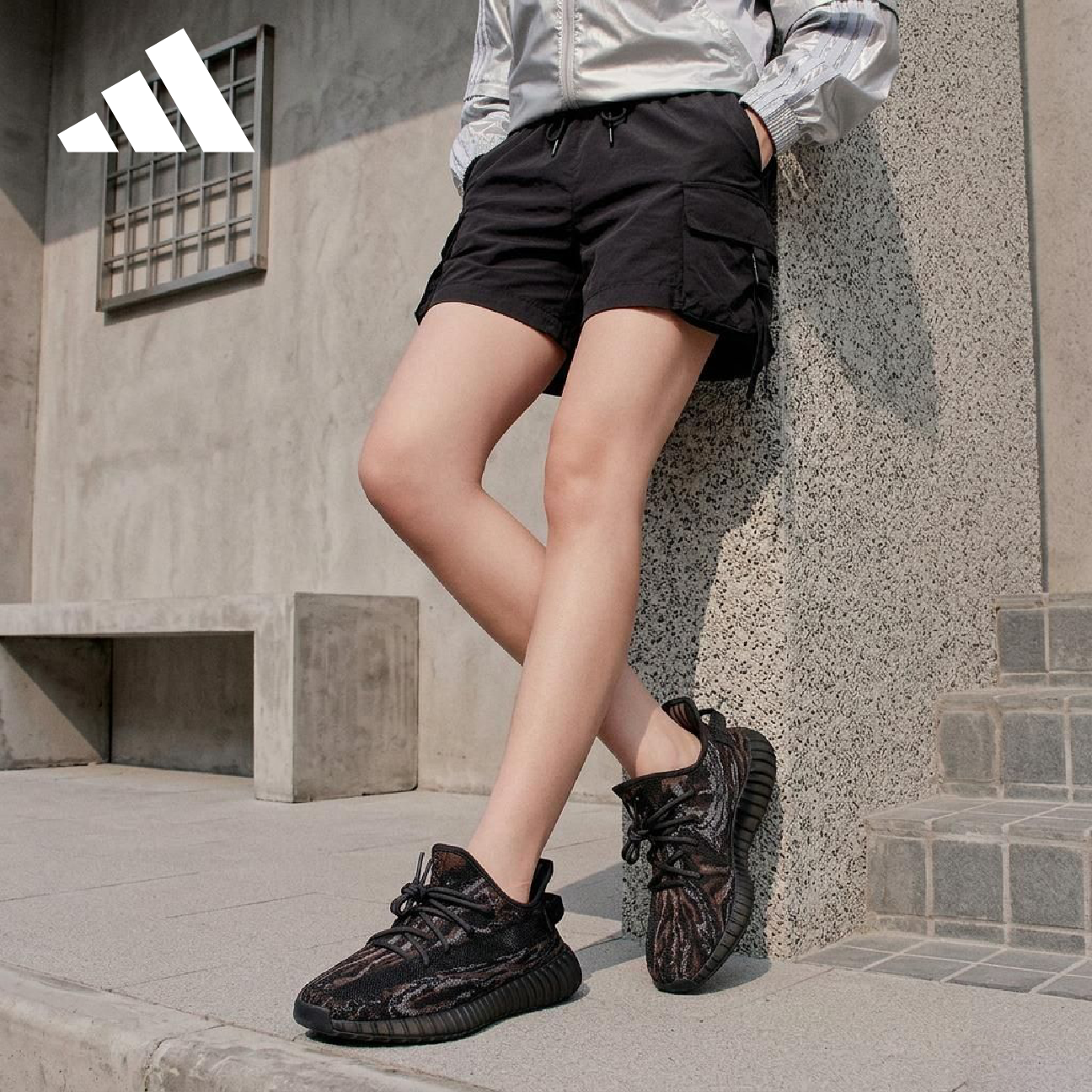 adidas三叶草2022中性YEEZY BOOST 350V2MX 休闲鞋 GW3774 - 86线报 adidas三叶草2022中性YEEZY BOOST 350V2MX 休闲鞋 GW3774 - 86线报