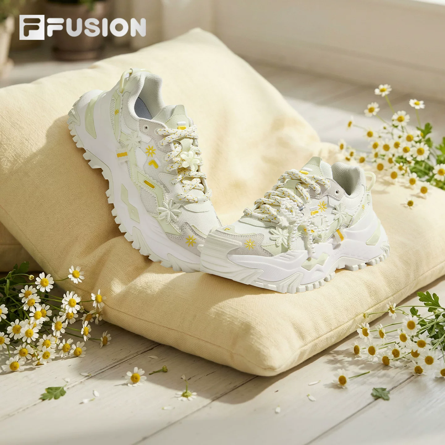 FILA FUSION 硬糖绽放女款厚底老爹鞋需买2件 385.92元 - 线报酷