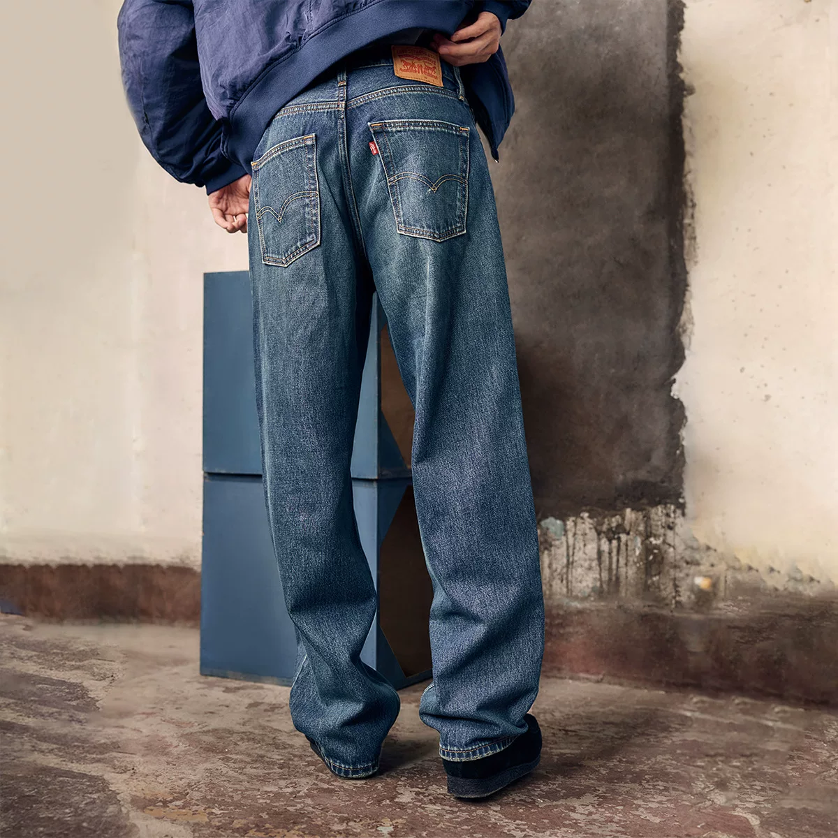 Levi's男士牛仔裤A4750-0151 331.81元 - 86线报