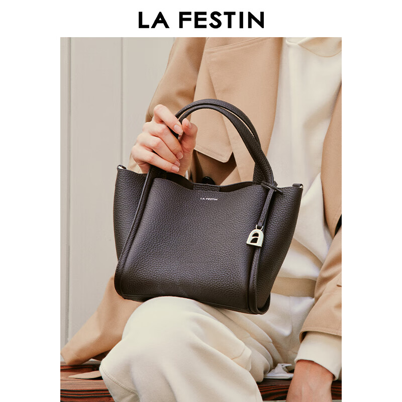 La Festin头层牛皮斜挎手提菜篮子包 175.05元 - 86线报