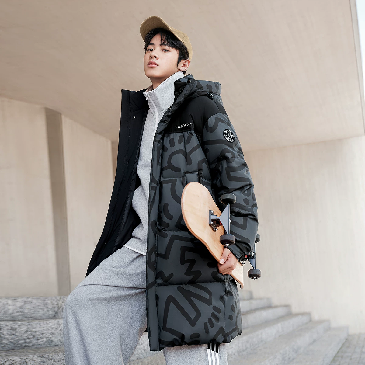 波司登冬中长款男女同款时尚运动保暖连帽厚羽绒服 449.25元 - 清风线报