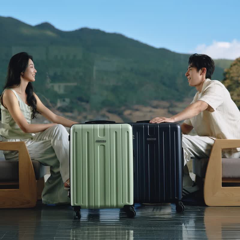 美旅耐用行李箱复古蓝28英寸 360.04元 - 86线报