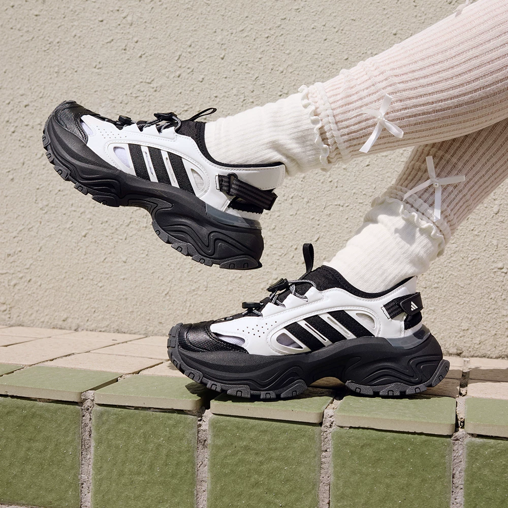 adidas运动精品系列男女通用运动凉鞋ONA68-2025B 274元 - 美泡泡 adidas运动精品系列男女通用运动凉鞋ONA68-2025B 274元 - 美泡泡