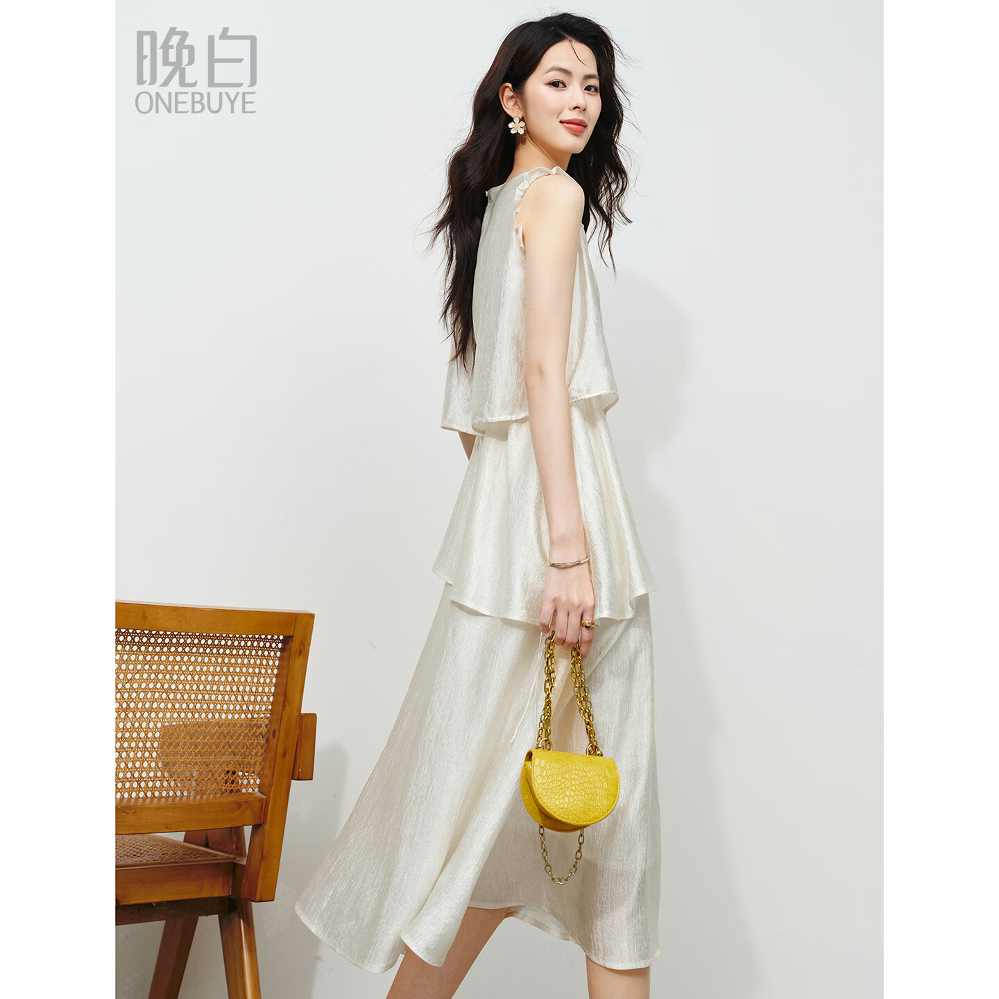 晚白醋酸水光感假两件花边无袖连衣裙女2026夏新款显瘦温柔风长裙米杏色 160元 - 线报酷 晚白醋酸水光感假两件花边无袖连衣裙女2026夏新款显瘦温柔风长裙米杏色 160元 - 线报酷
