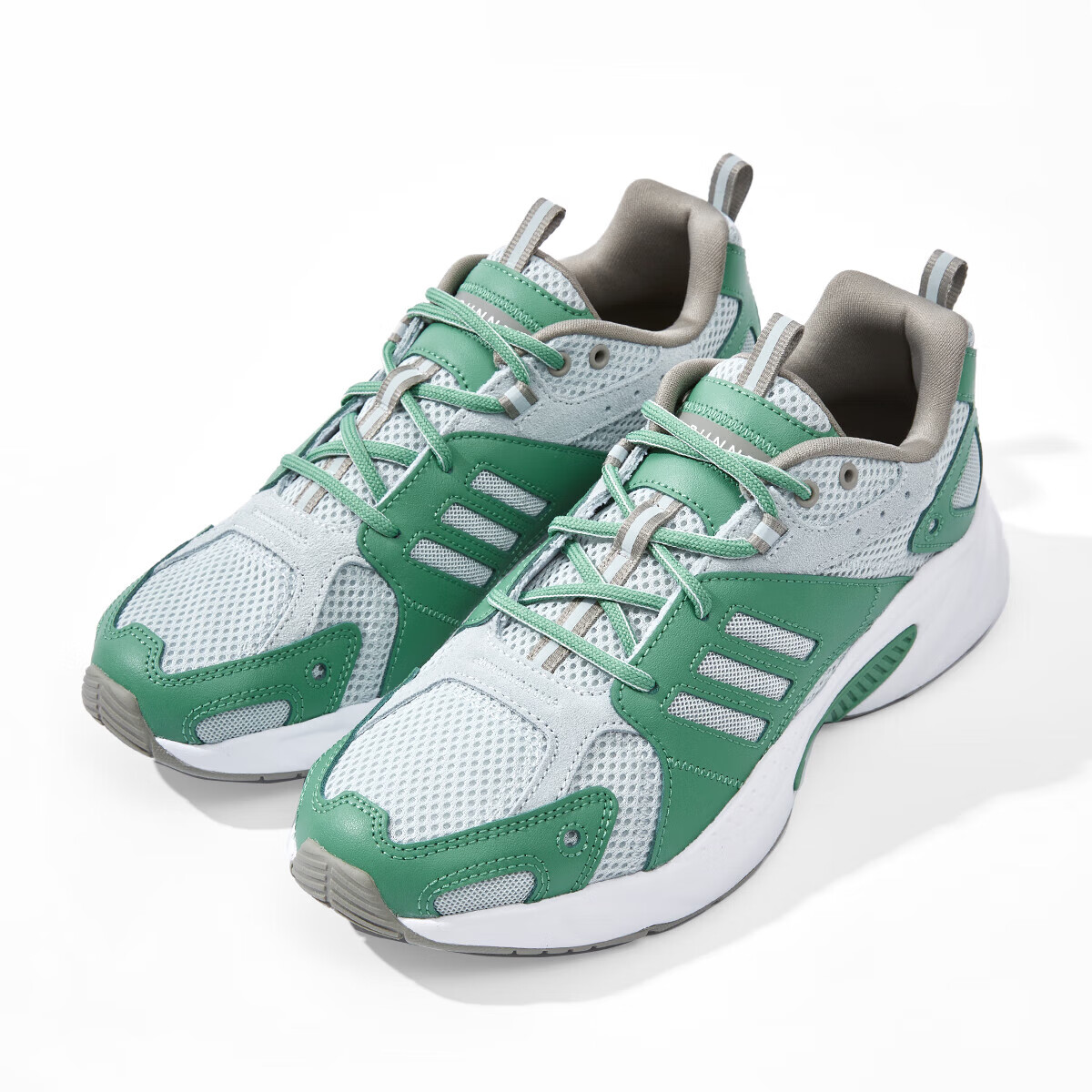 adidas男女同款时尚潮流运动户外跑步舒适休闲鞋JH5074 36 154.23元 - 86线报