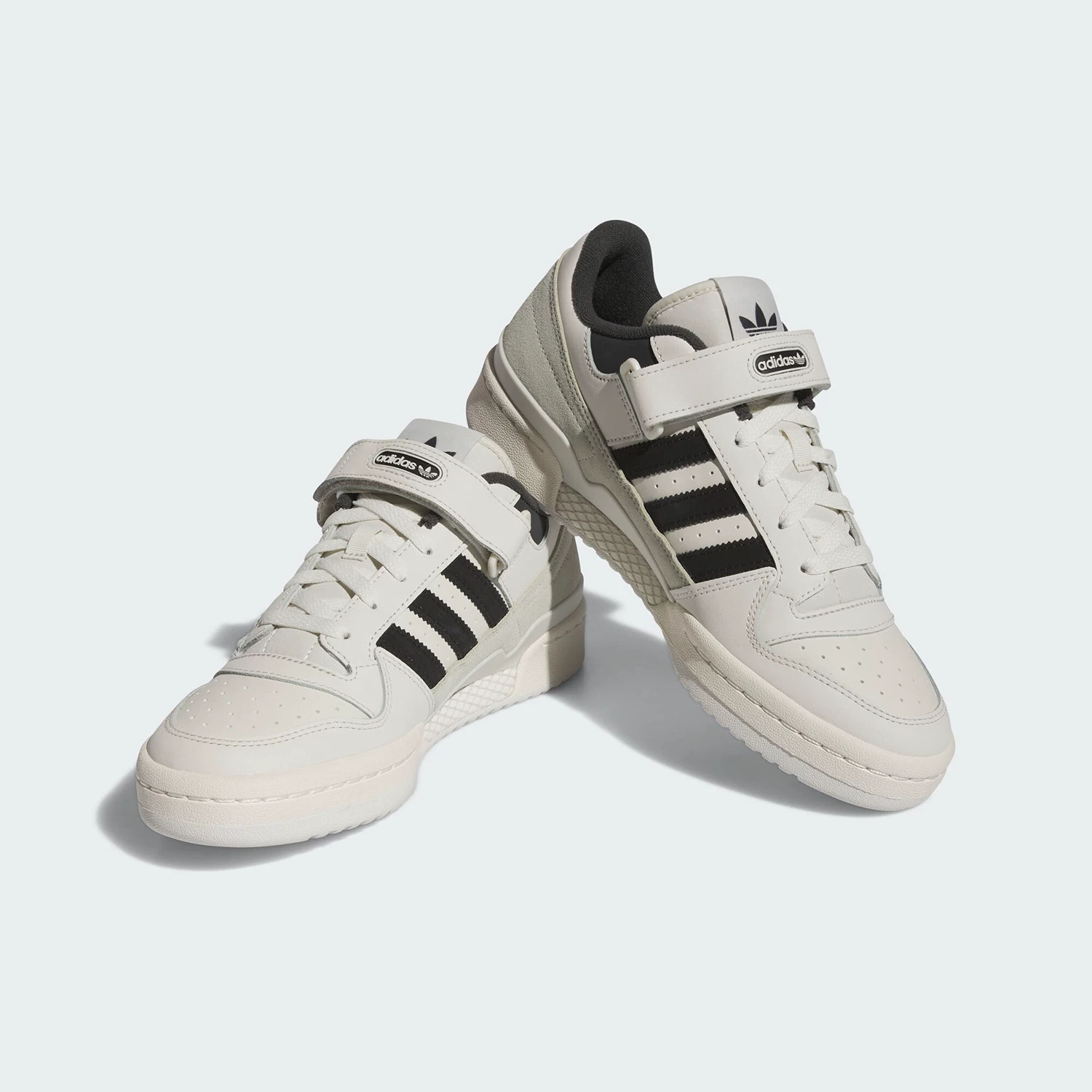 adidas官方正品三叶草FORUM LOW男女魔术贴板鞋IE7217 242.51元 - 86线报