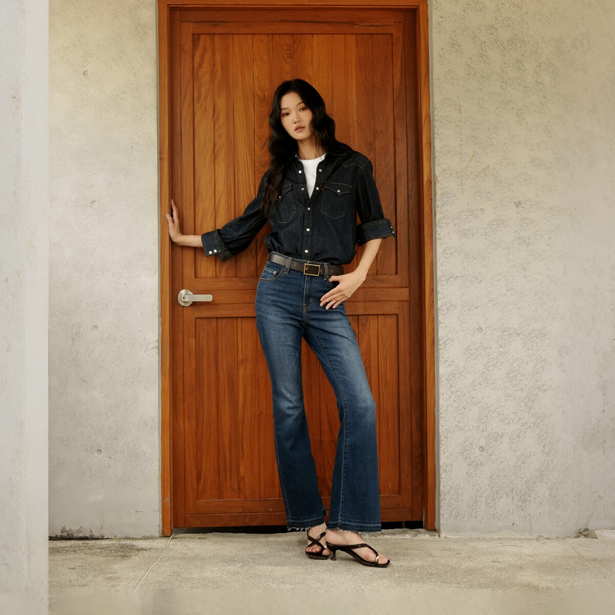 Levi's丹宁风范男士宽松牛仔衬衫美式水洗情侣复古外套 224.7元 - 86线报