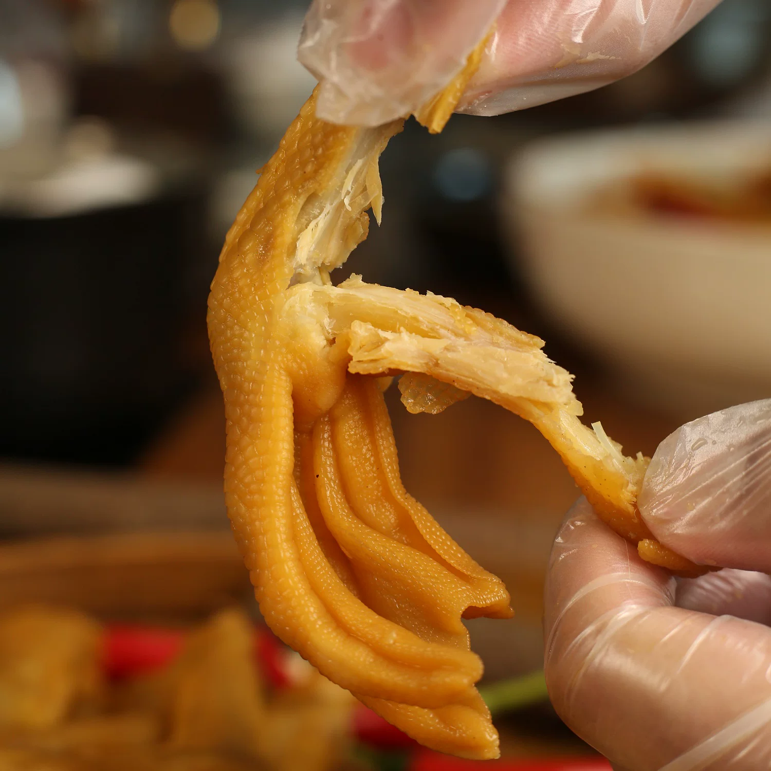 卤来福泡鸭掌清香辣味240g*3袋 12.9元 - 86线报