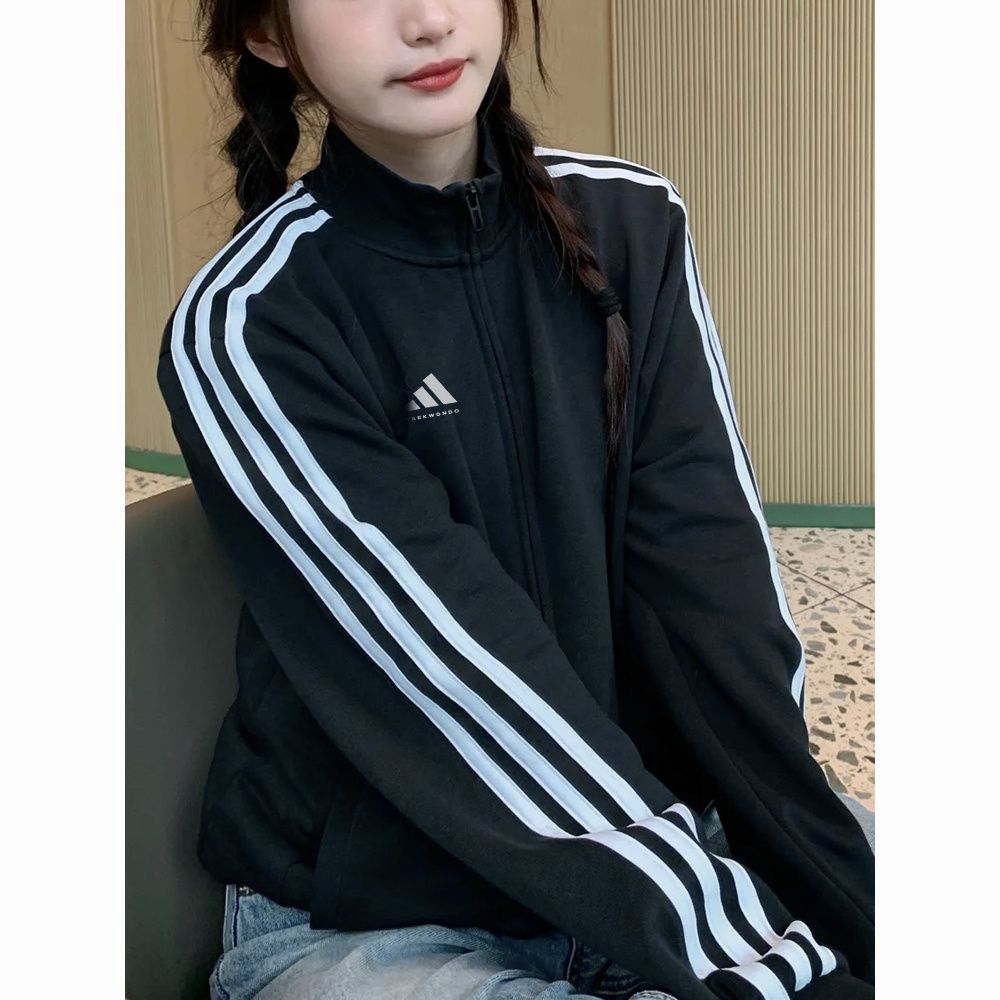 adidas经典三条纹外套 219.84元 - 美泡泡