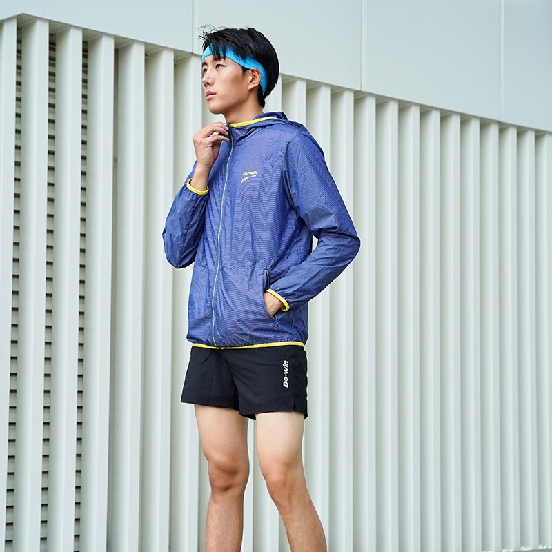 多威2712003男士防泼水运动外套 39.52元 - 86线报