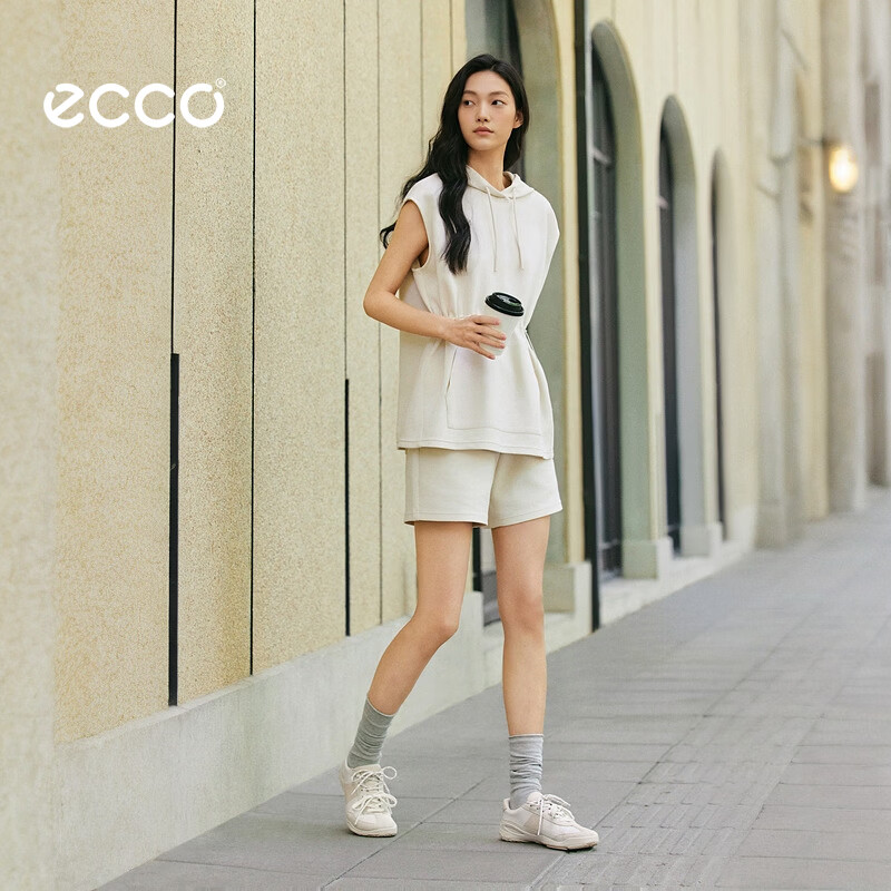 ecco女士健步运动鞋84011361704 1167.05元 - 86线报