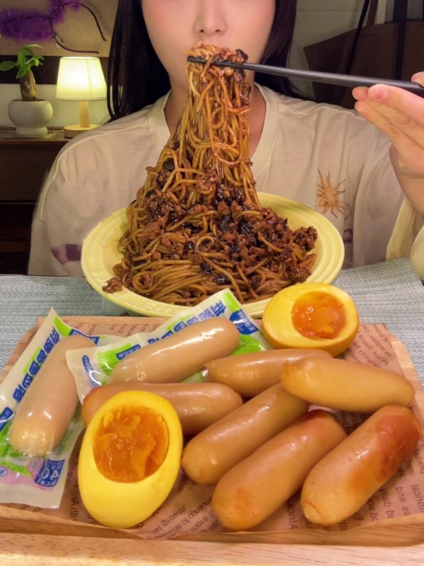 鲨鱼菲特12袋鸡肉肠+12袋鸡肉丸 9.9元 - 86线报 鲨鱼菲特12袋鸡肉肠+12袋鸡肉丸 9.9元 - 86线报