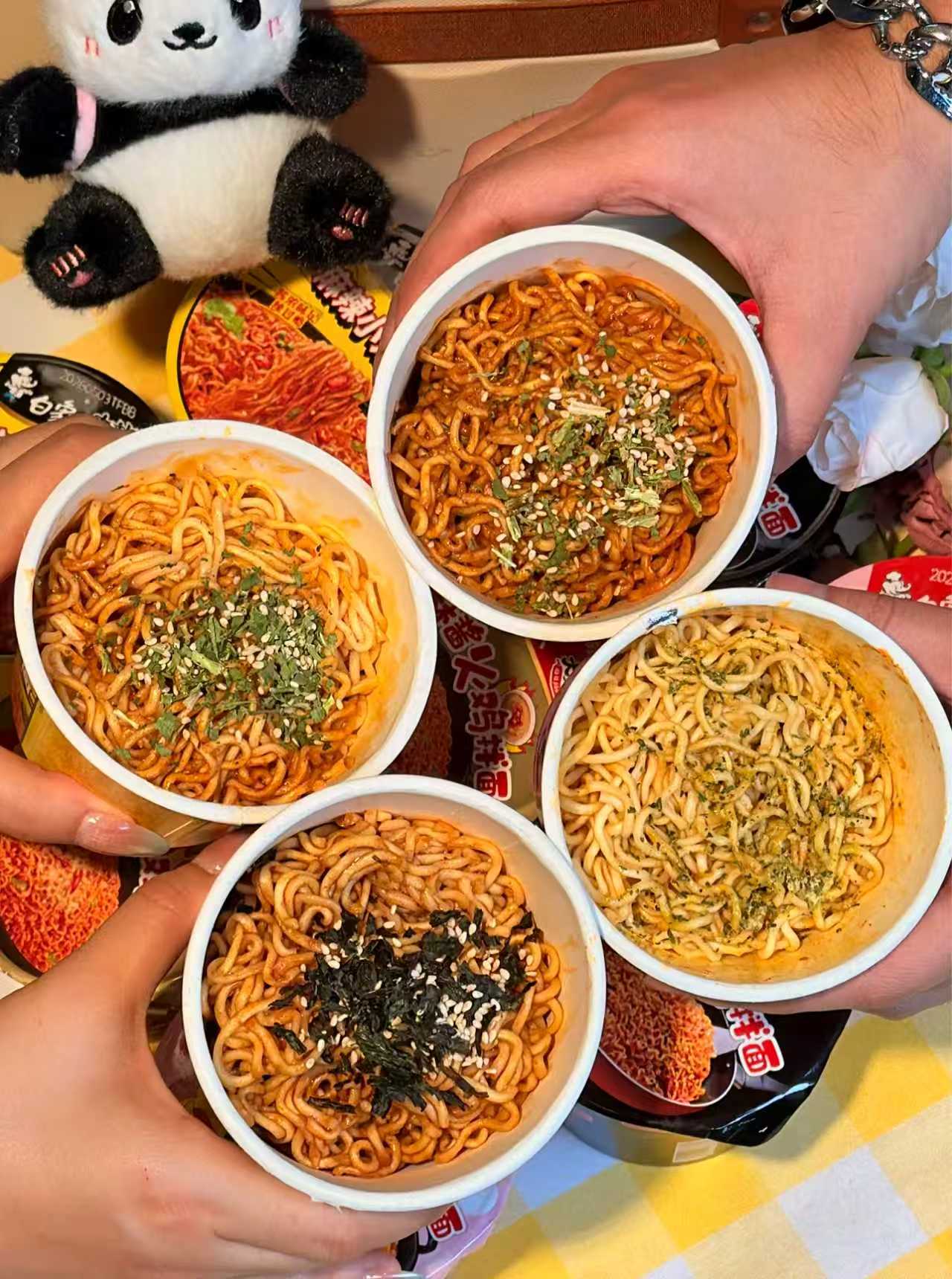 白象迷你杯泡面 1.9元，柔邦湿厕纸80抽 3.82元 - 86线报