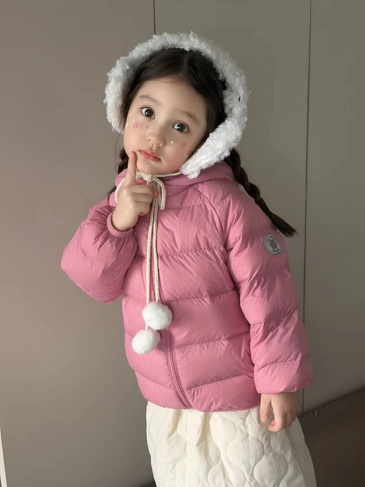 绒儿童轻薄羽绒服 130.6元 - 86线报