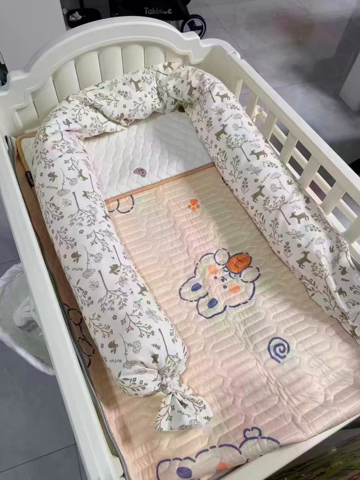 欧孕婴儿防惊跳安抚糖果枕款式任选一件 67元 - 86线报