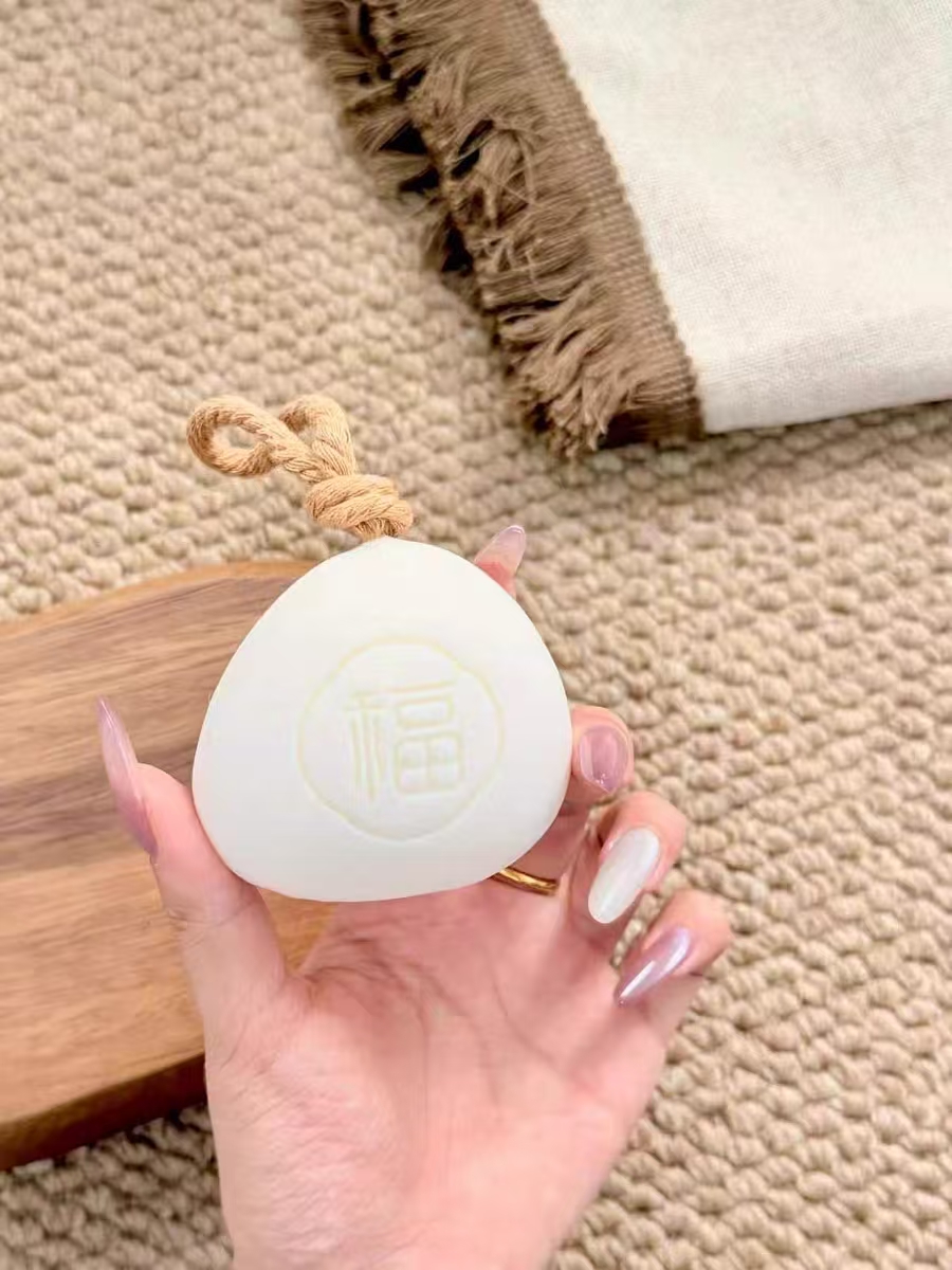 6.9💰欧泉琳福皂手工皂 🉐100g正装➕起泡网 除螨祛痘洗澡香皂二合一 - 86线报