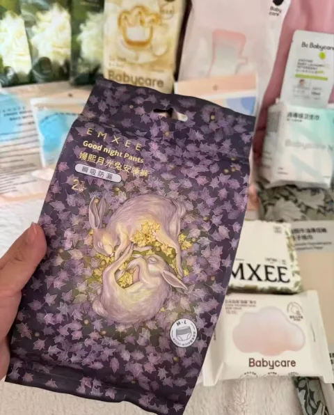 EMXEE/嫚熙 一次性月光兔安睡裤女经期用防漏夜安裤 M-L码 2片 12包 共24条 图片 2