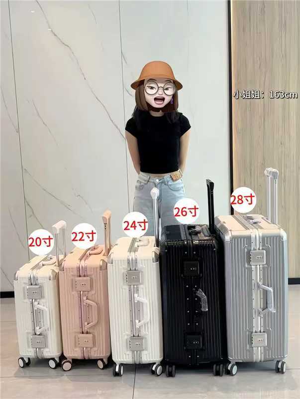 希尔顿行李箱24英寸 139元 - 86线报