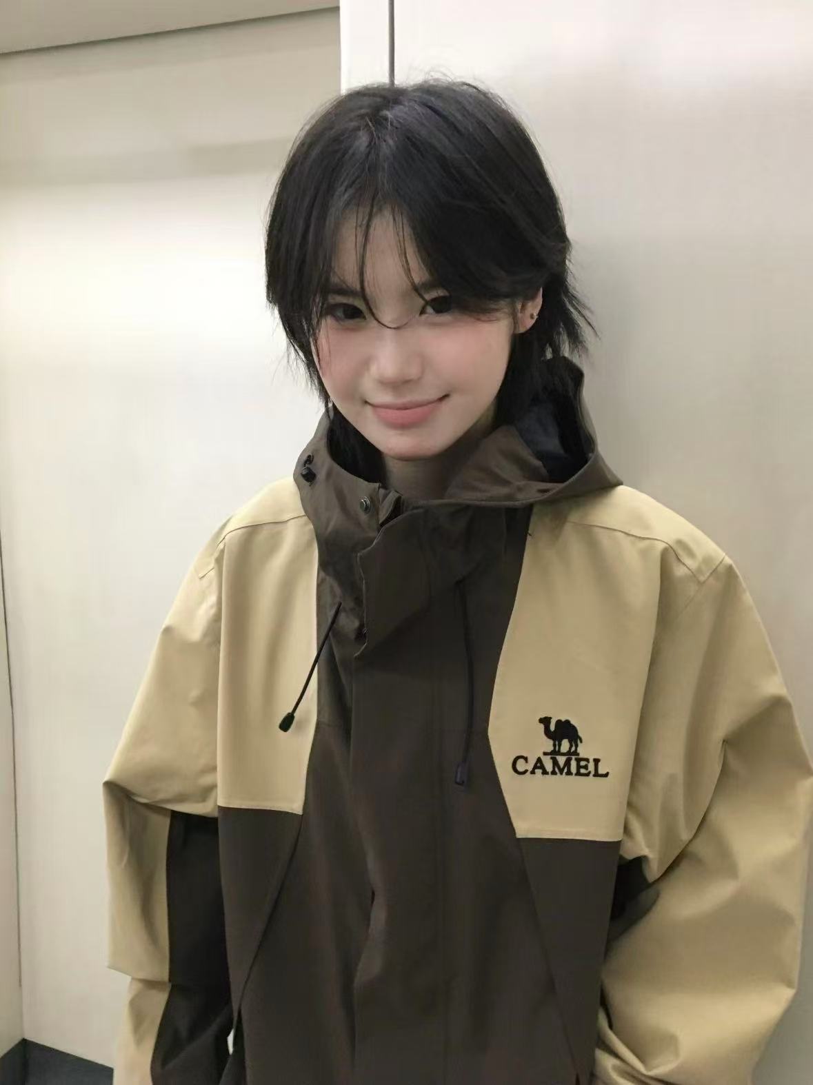 骆驼蛟龙冲锋衣 183.7元 - 美泡泡 骆驼蛟龙冲锋衣 183.7元 - 美泡泡