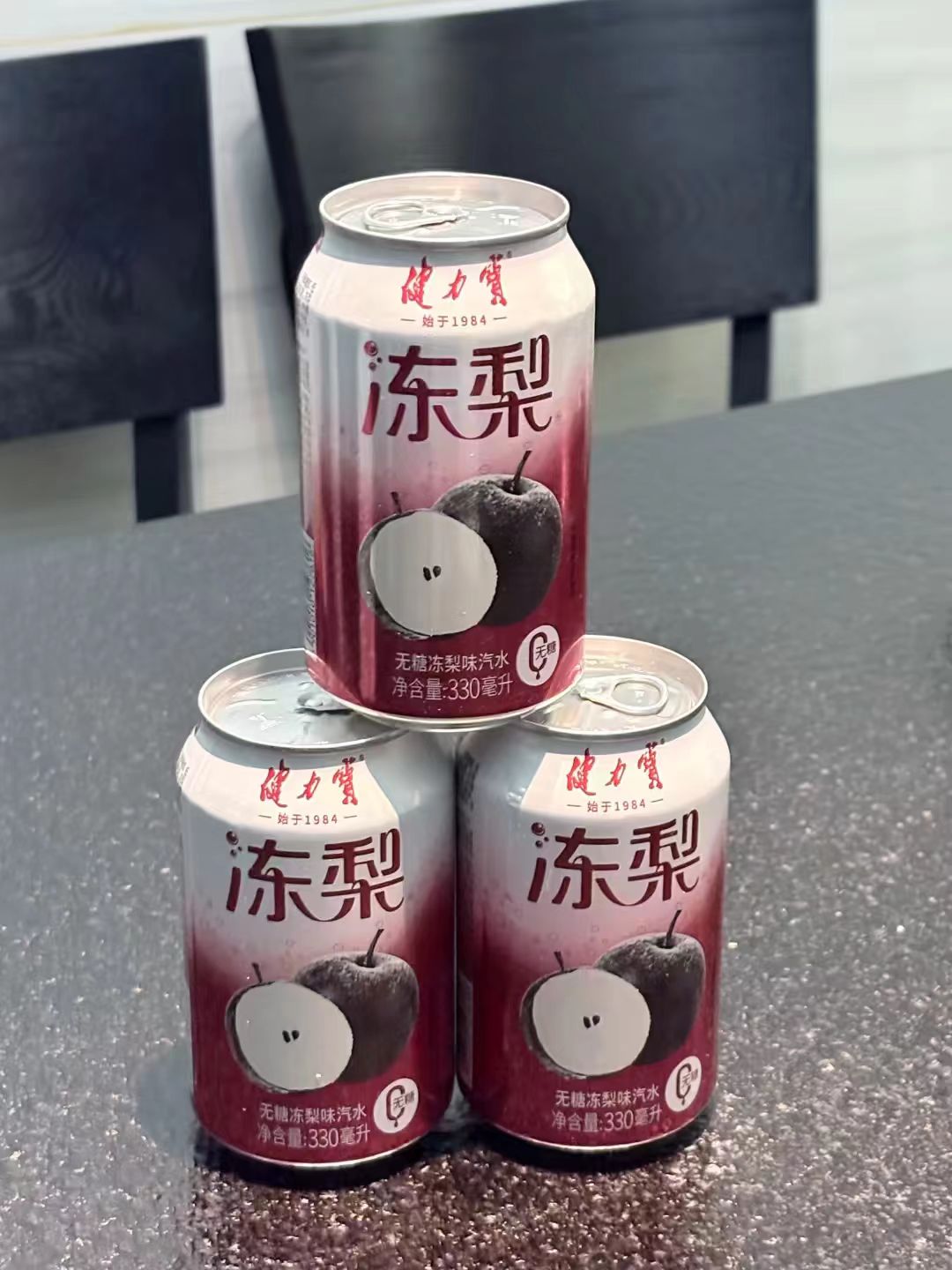 健力宝无糖冻梨味汽水330ml*12瓶 23.3元 - 86线报