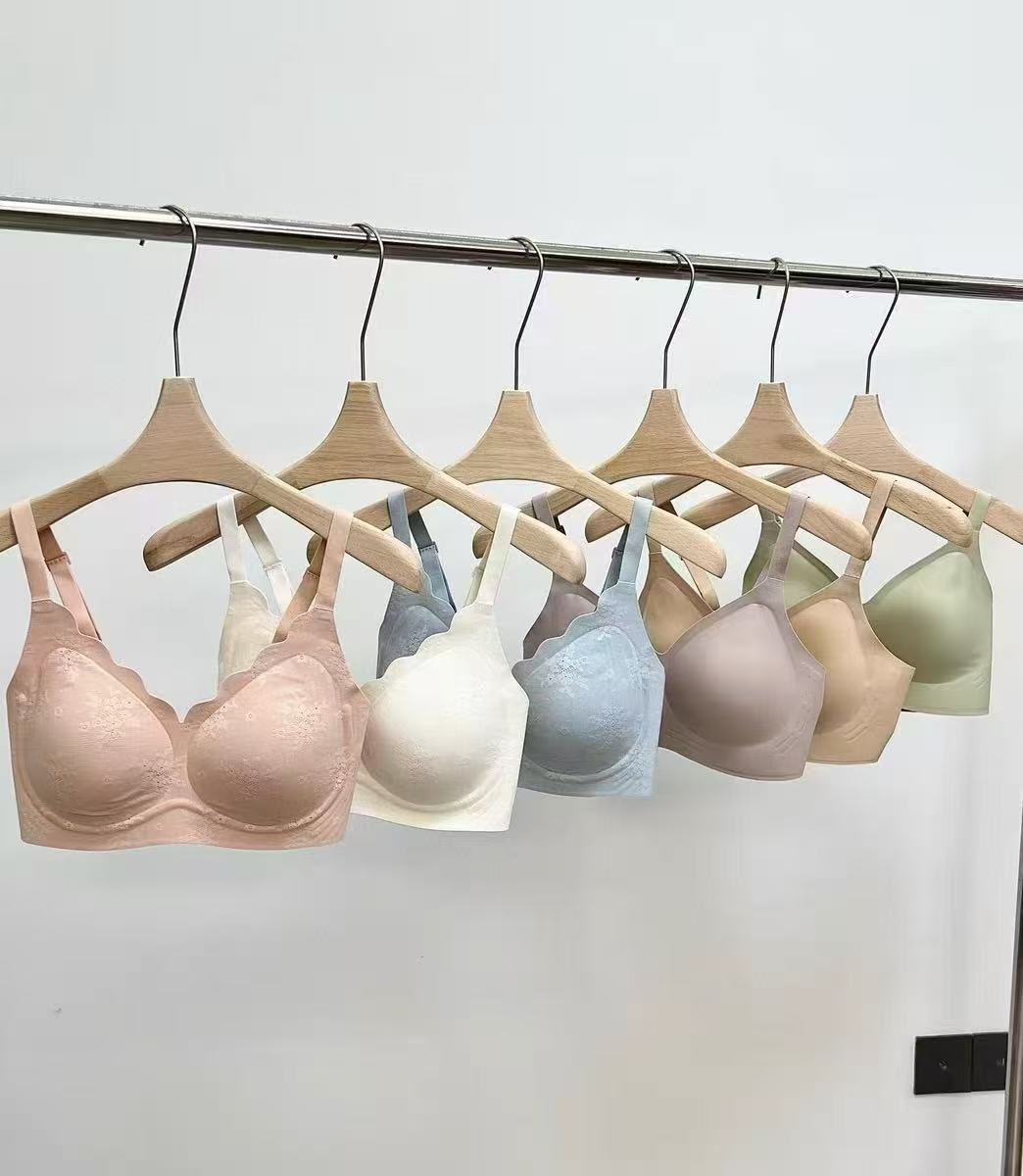 ROVO蕾丝聚拢内衣拍3件 69.7元 - 86线报