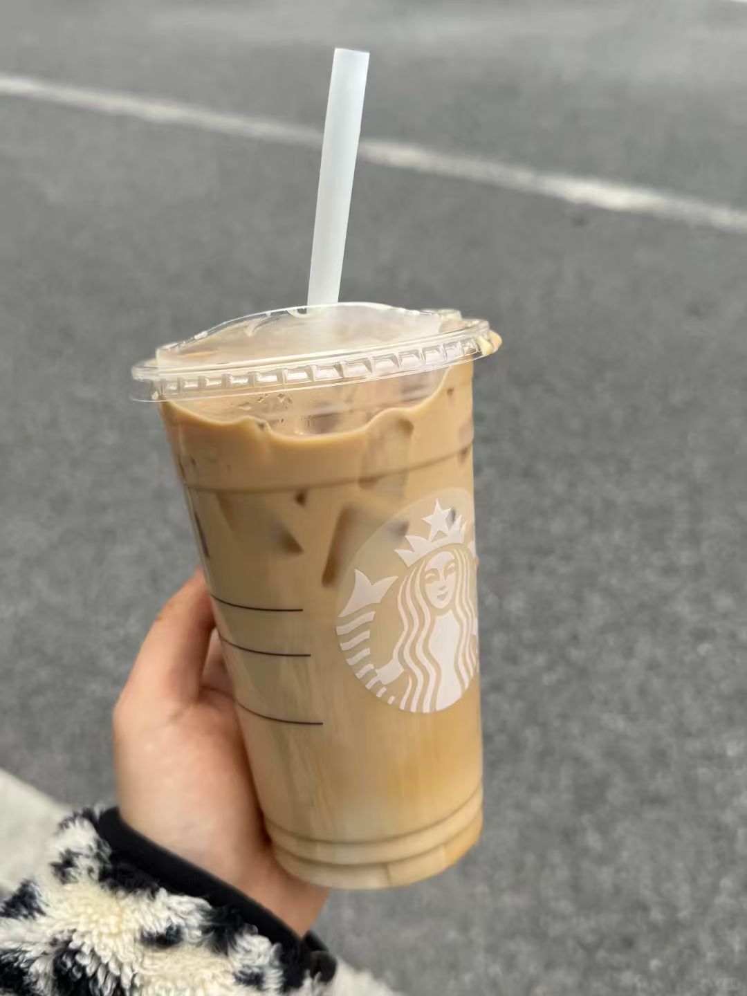 星巴克香草风味拿铁大杯 22.9元，星巴克抹茶可可星冰乐大杯 23.9元，星巴克双大杯冰焦糖玛奇朵 43.9元 - 86线报