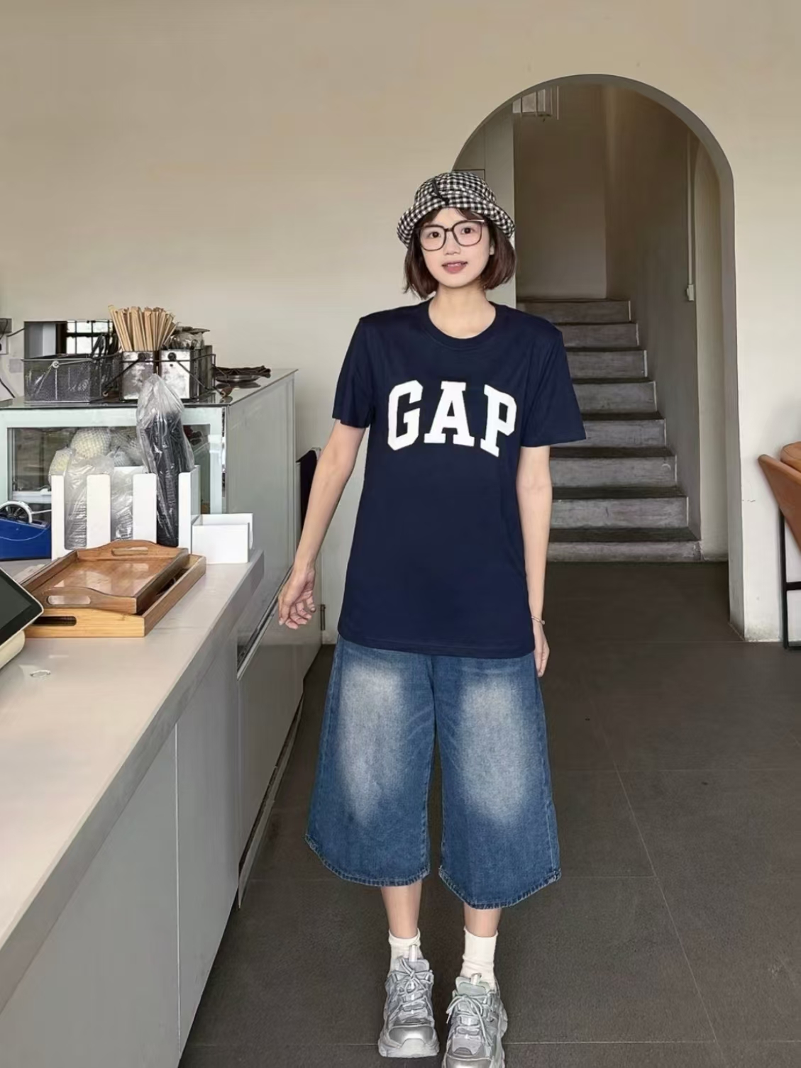 GAP常规短袖T恤 49元，GAP冰淇淋印花logo短袖 59元，GAP印花logo纯棉短袖 59元 - 86线报