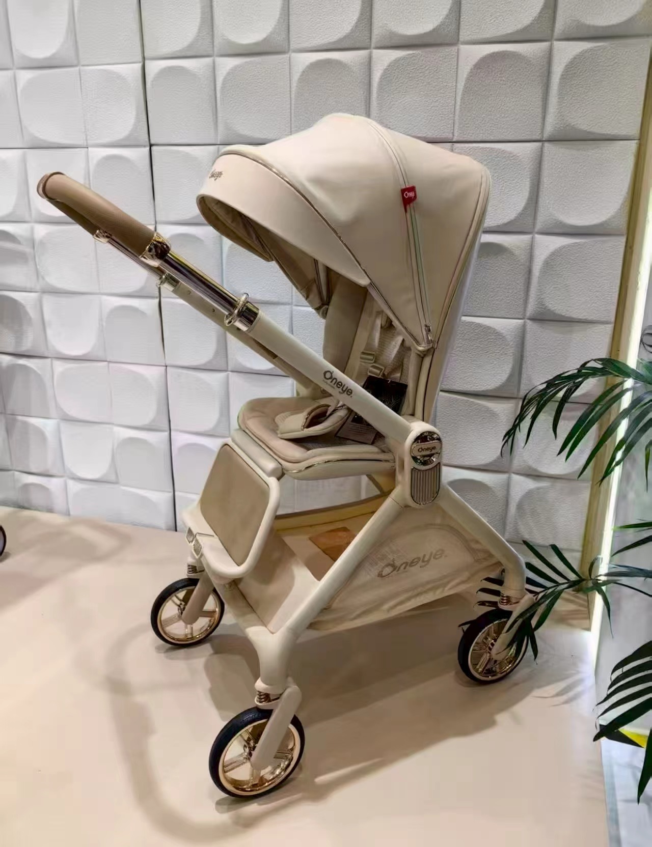 丸丫T9遛娃申器 1693元 - 线报酷