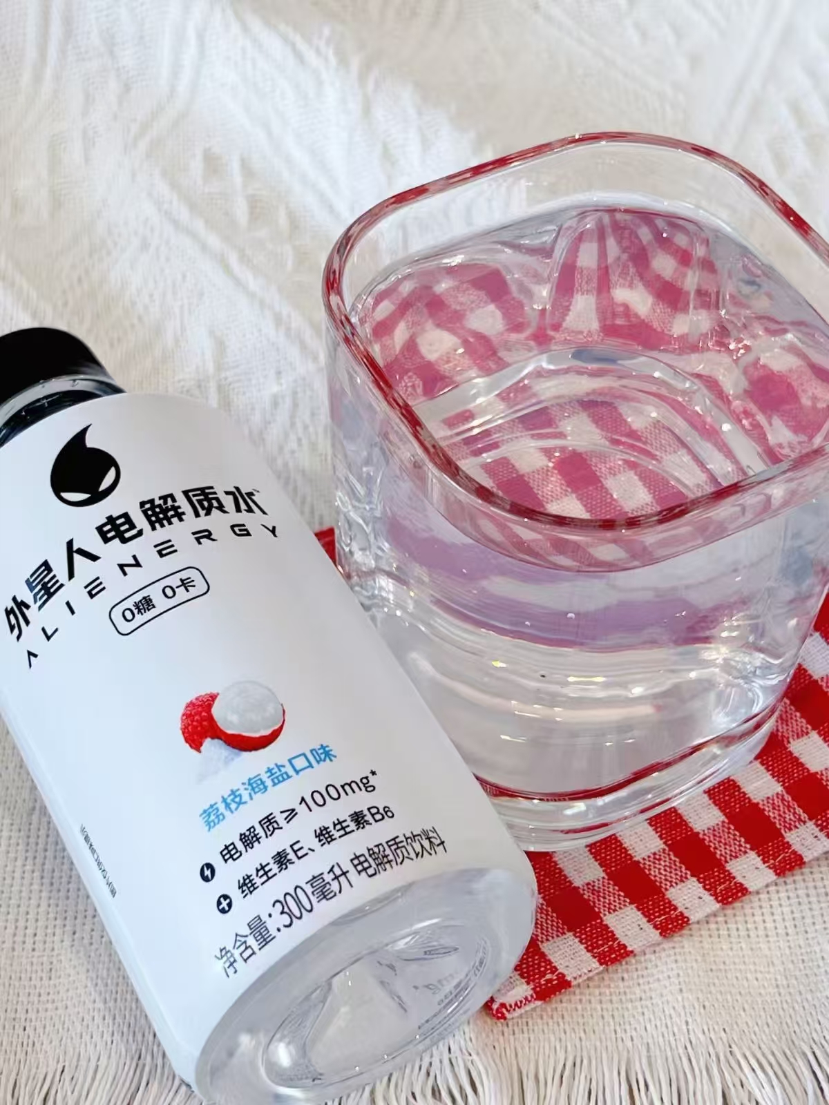 外星人电解质水300ml*6瓶 13.9元 - 86线报