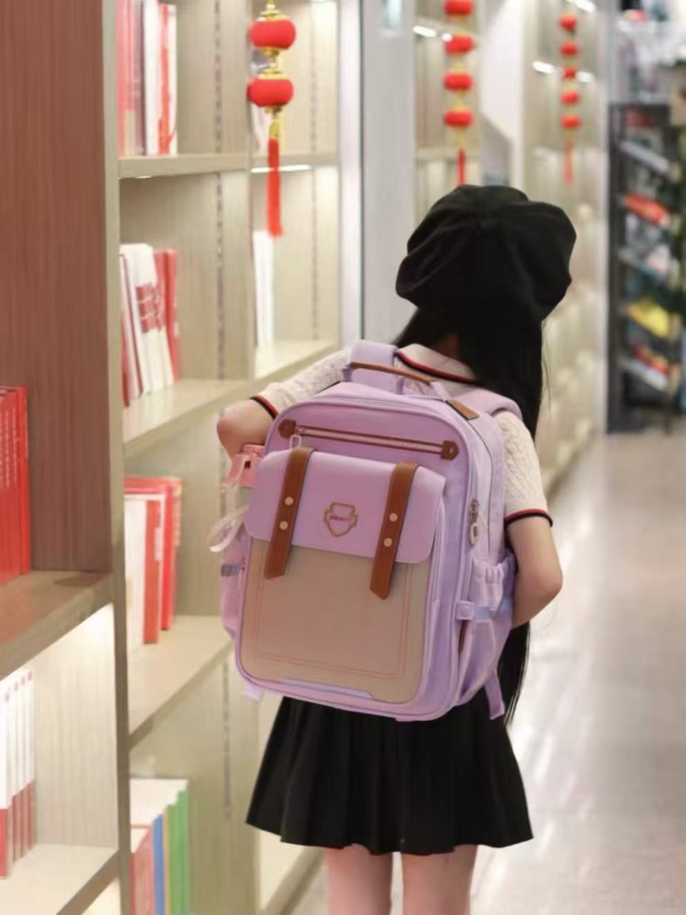 卡拉羊云朵6维减负护脊书包18L/22L 122元 - 86线报