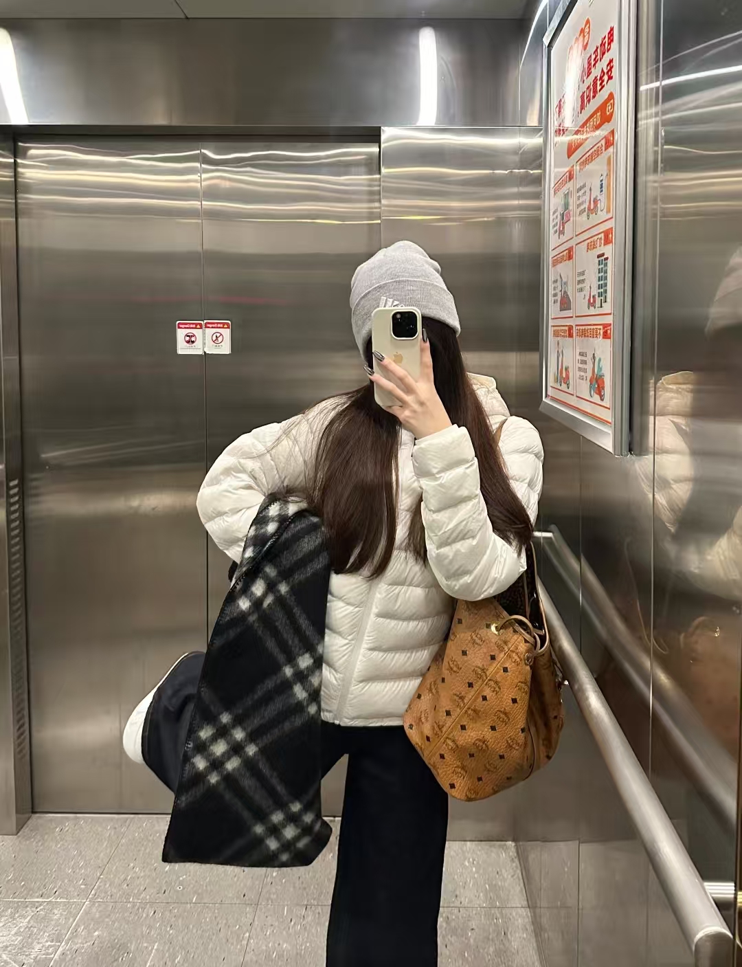 安踏排骨羽绒服女装2026冬季新款鸭绒保暖棉服 194元 - 清风线报