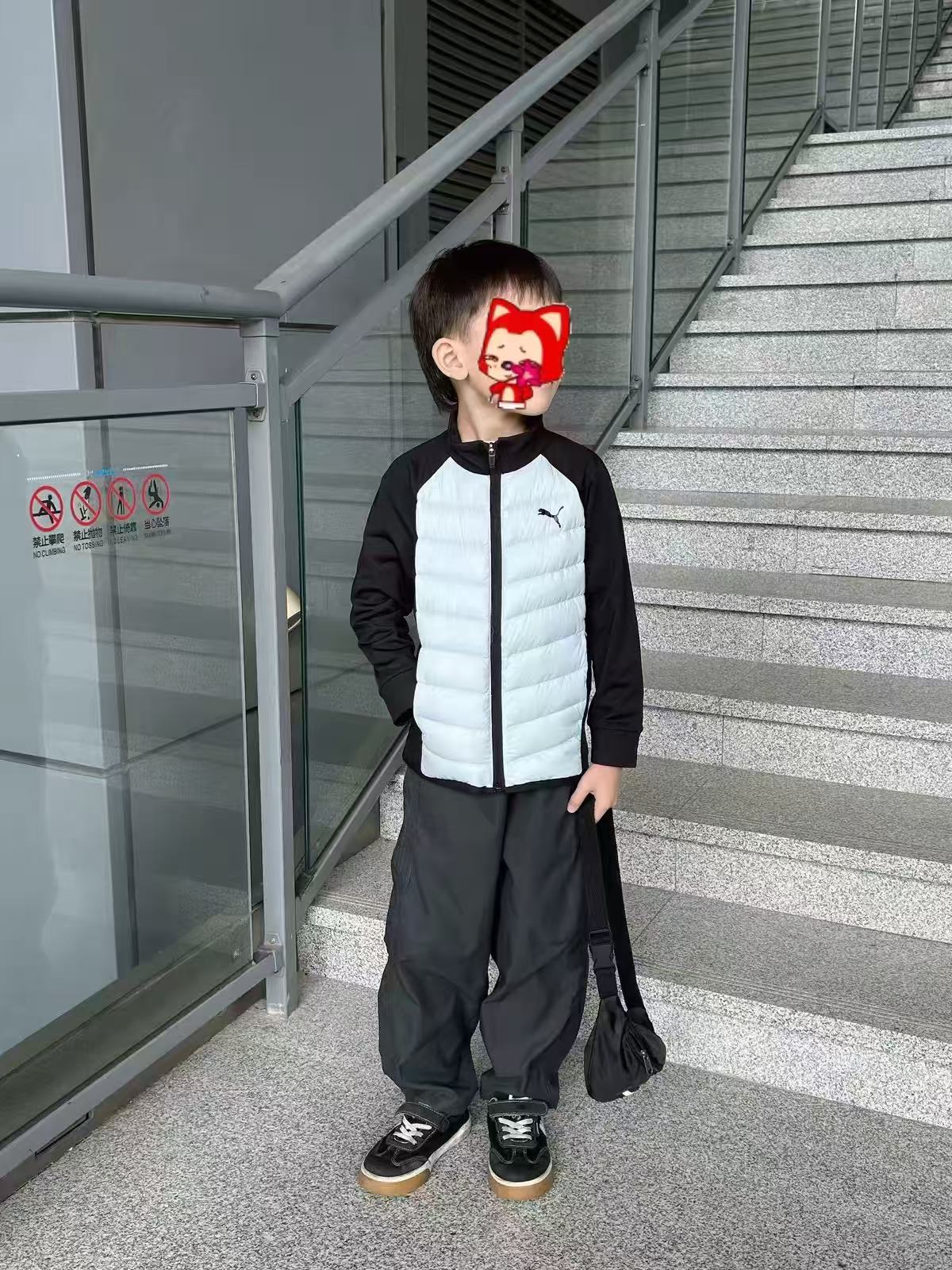 彪马童装运动时尚百搭外套秋季新款儿童轻薄保暖拼接羽绒服 146.9元 - 86线报