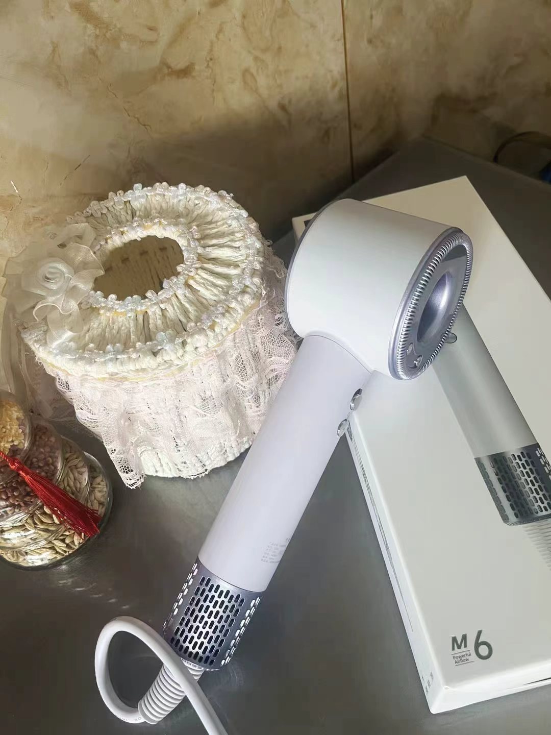 索爱M6吹风机 赠礼袋/挂架/吹风嘴 129元 - 86线报