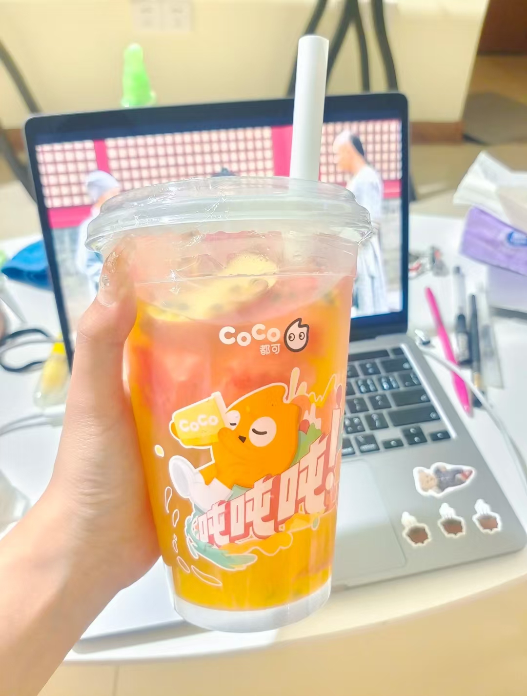 Tamkoko咸法酪泰奶 15.9元，CoCo都可水果吨吨桶 12.9元 - 86线报