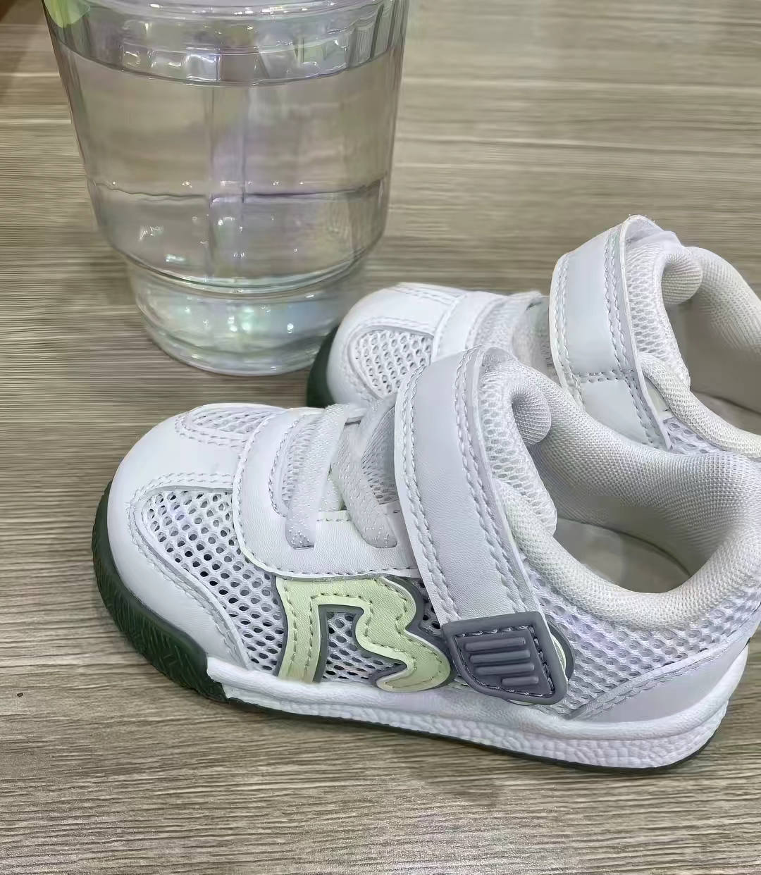 巴布豆防滑软底小白鞋拍2双 58.5元 - 折送网