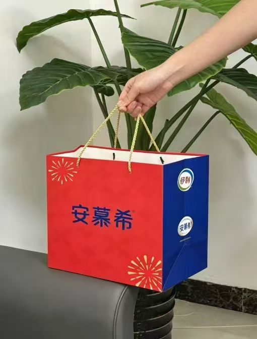 安慕希酸奶10盒✘2箱 49.3元，安慕希双提有礼袋 49元 - 折送网