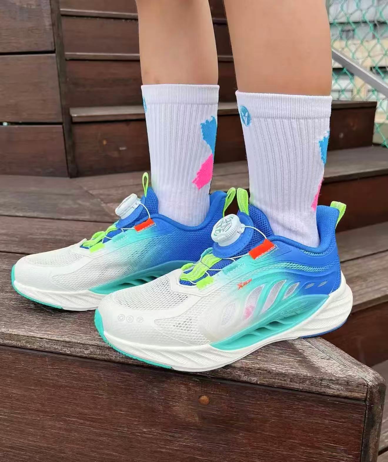 特步氢风8.0童鞋 119.9元 - 86线报