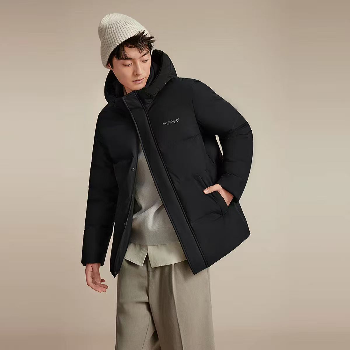 新款波司登男短款羽绒服 379.2元 - 86线报